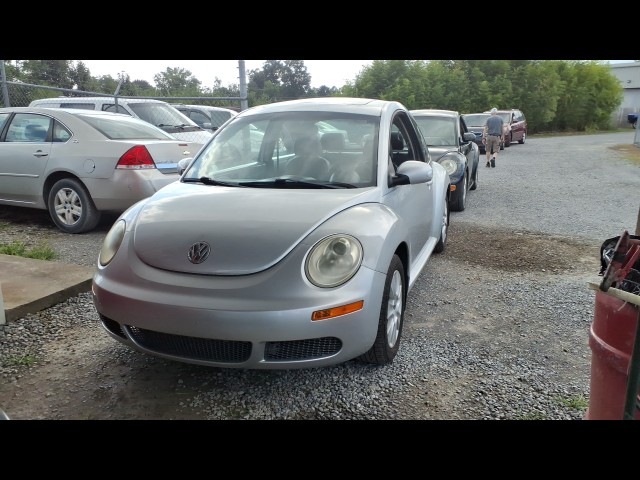 BUY VOLKSWAGEN NEW BEETLE COUPE 2008 2DR AUTO S PZEV, Dominion Auto Auction