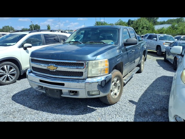 BUY CHEVROLET SILVERADO 1500 2012 4WD CREW CAB 143.5