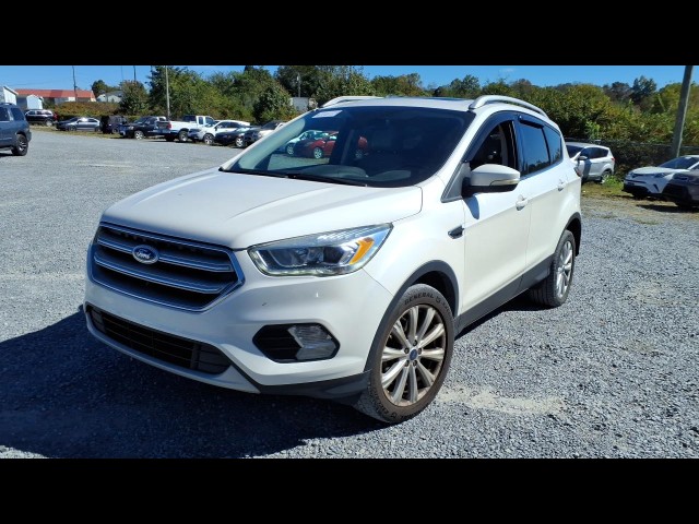 BUY FORD ESCAPE 2017 TITANIUM 4WD, Dominion Auto Auction